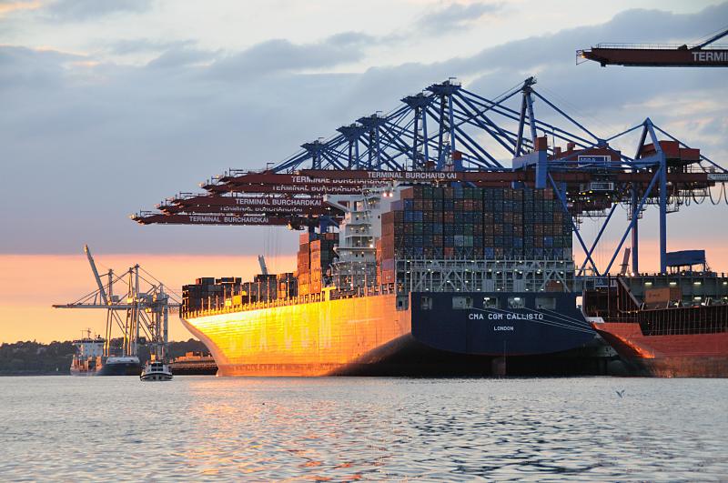 0859 Sonnenuntergang im Hamburger Hafen - Containerschiff | Containerhafen Hamburg - Containerschiffe im Hamburger Hafen